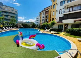 Großes Apartment mit Poolblick in toller Anlage. Foto 5 Großes Apartment mit Poolblick in toller Anlage. Foto 5