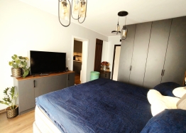 Luxurious three-room apartment 150 meters from the beach. Photo 16