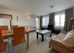 Two-room apartment 200 meters from the sea. Photo 11