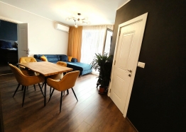 Luxurious three-room apartment 150 meters from the beach. Photo 13