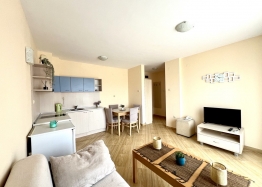 Przestronny apartament w centrum kurortu. Zdjęcie 3