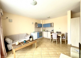 Przestronny apartament w centrum kurortu. Zdjęcie 12