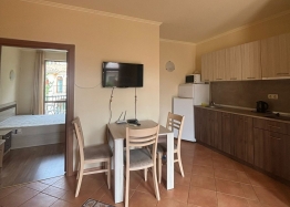 Dvoupokojový apartmán 400 metrů od moře. Foto 3