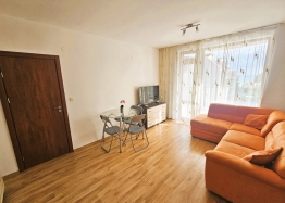 Two-room apartment with sea view. Photo 9