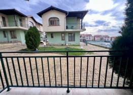 Dreizimmerwohnung im Komplex ohne Instandhaltungskosten. Foto 16