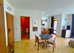 Studio nad morzem w kompleksie Sveti Vlas – Morski Far, zaledwie 100 metrów od plaży. Zdjęcie 3