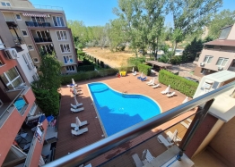 Excellent studio with pool view in a good complex. Photo 6
