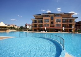 Apartment overlooking the pool in an excellent complex 50 meters from the beach. Photo 15