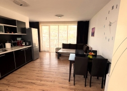 Krásný apartmán s panoramatickým výhledem na moře ve Sveti Vlas. Foto 7