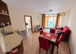Velký dvoupokojový apartmán s výhledem na moře. Foto 2