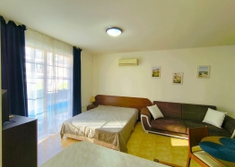 Studio nad morzem w kompleksie Sveti Vlas – Morski Far, zaledwie 100 metrów od plaży. Zdjęcie 6