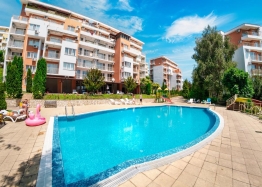 Apartmán s výhledem na moře ve velkém komplexu. Foto 5