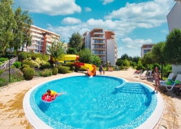 Apartmán s výhledem na moře ve velkém komplexu. Foto 6