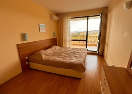 Velký dvoupokojový apartmán s výhledem na moře. Foto 14