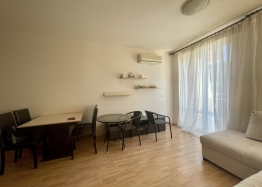 Nice three-room apartment 400 meters from the beach. Photo 10