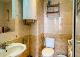 Apartament z widokiem na basen w dużym kompleksie. Zdjęcie 15