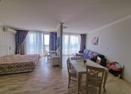 Ausgezeichnetes großes Studio mit Meerblick. Foto 6