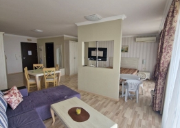 Ausgezeichnetes großes Studio mit Meerblick. Foto 12