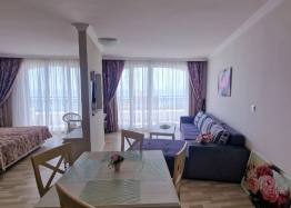 Ausgezeichnetes großes Studio mit Meerblick. Foto 13