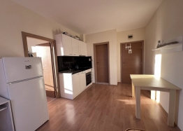 Недорога квартира у великому житловому комплексі. Фото 1 Недорога квартира у великому житловому комплексі. Фото 1