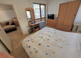 Vynikající apartmán s výhledem na moře a parkováním v centru Sveti Vlas. Foto 15