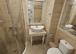 Tříložnicový apartmán v luxusním SPA komplexu. Foto 17