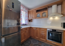 Solidní dům blízko moře. Foto 6