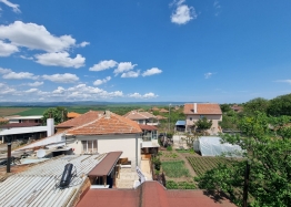 Solidní dům blízko moře. Foto 4