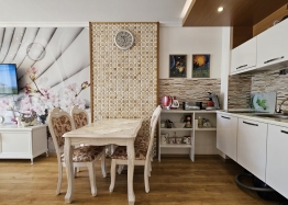 Dvoupokojový apartmán v luxusním komplexu na pobřeží. Foto 3