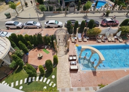 Dvoupokojový apartmán v luxusním komplexu na pobřeží. Foto 7