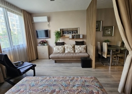 Spacious studio in a luxury complex on the first line. Photo 12