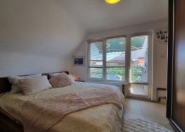 Two-room apartment in a complex without maintenance fee. Photo 4