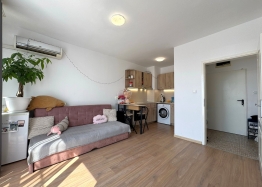 Large apartment in the center of Sunny Beach. Photo 1