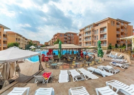 Dvoupokojový byt ve velkém komplexu. Foto 19