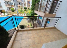 Apartament z widokiem na basen w centrum Sveti Vlas. Zdjęcie 3