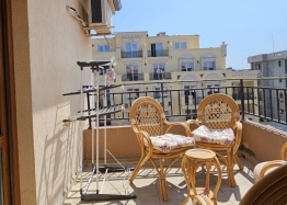 Three-room apartment 400 meters from the beach in Ravda. Photo 9