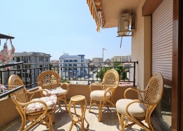 Three-room apartment 400 meters from the beach in Ravda. Photo 10