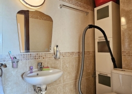 Three-room apartment 400 meters from the beach in Ravda. Photo 19