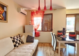 Three-room apartment 400 meters from the beach in Ravda. Photo 1