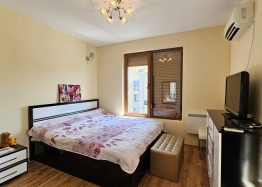 Three-room apartment 400 meters from the beach in Ravda. Photo 4