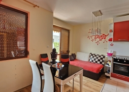 Three-room apartment 400 meters from the beach in Ravda. Photo 14