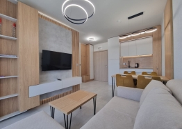 Zweizimmerwohnung, möbliert, in einem Komplex. Foto 5