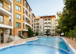 Zweizimmerwohnung mit Poolblick. Foto 1