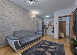 Zweizimmerwohnung mit Poolblick. Foto 8