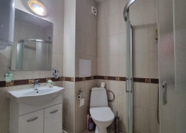 Zweizimmerwohnung mit Poolblick. Foto 13