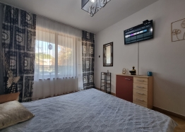 Zweizimmerwohnung mit Poolblick. Foto 2