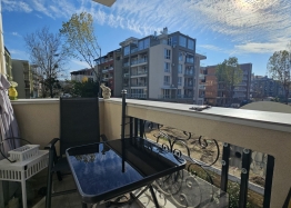 Eine große, schöne Dreizimmerwohnung in einer gemütlichen Familienanlage. Foto 9