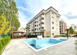 Eine große, schöne Dreizimmerwohnung in einer gemütlichen Familienanlage. Foto 1