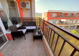 Apartment in a large complex at the best price. Photo 1
