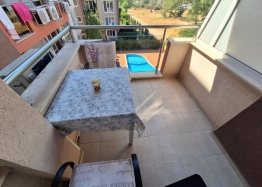 Excellent studio with pool view in a good complex. Photo 7